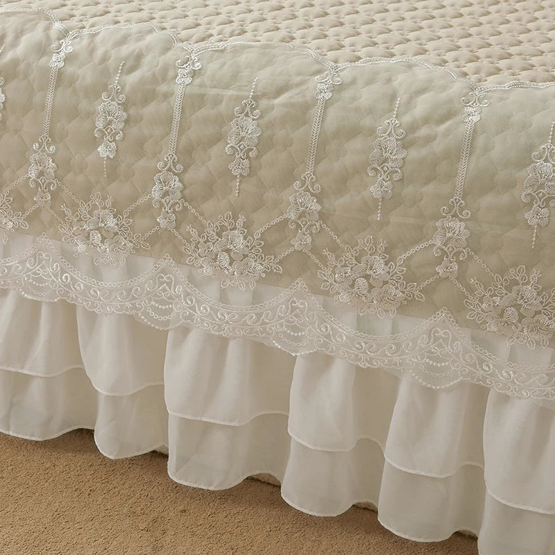 Embossed Bedspread Set